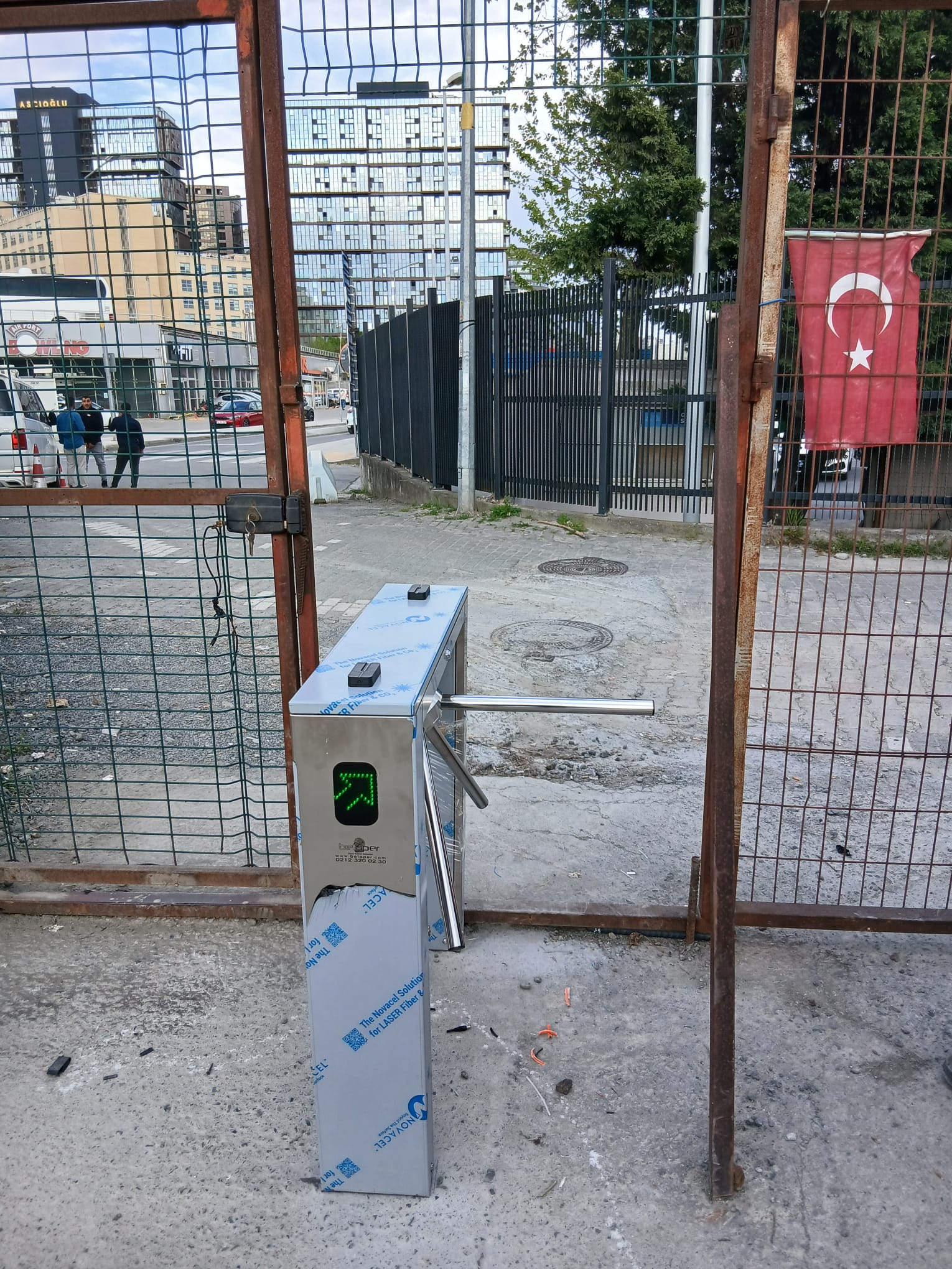 İKÜ İnşaat Turnikeli Personel Takip Sistemi
